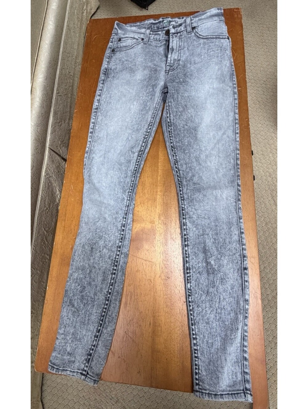 7 for All Mankind Light Gray Skinny Mid Rise Ankle Jean Size 24, EUC